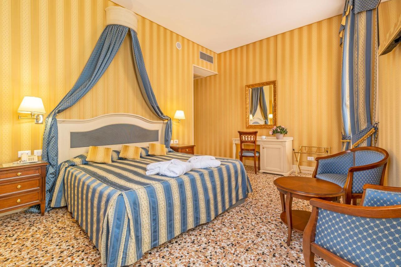 Hotel Bella Venezia Exterior foto
